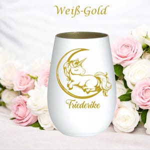 Enchanting, personalized unicorn lantern made of glass with individual engraving, the perfect gift for girls for Easter, birthday