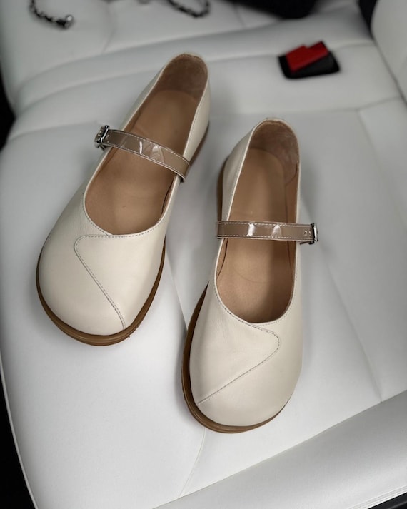 white christmas dresses Reese Loafers Cream – Vaila Shoes main image 1