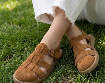 Sandalias de pescador anatómicas de cuero para mujer / Sandalias de gladiador de ante con punta cerrada / Zapatos de punta ancha para mujer / Zapatos hechos a mano personalizados en cualquier color