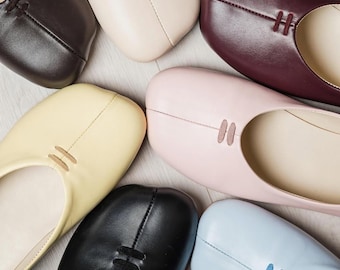 Ballerine in pelle stile Tabi / Scarpe da donna con punta larga / Scarpe eleganti anatomiche da donna / Ballerine minimaliste personalizzate fatte a mano in qualsiasi colore