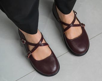 Bailarinas Mary Jane burdeos con tiras cruzadas / Zapatos de punta ancha para mujer / Zapatos de vestir estilo descalzo / Zapatos planos anatómicos personalizados