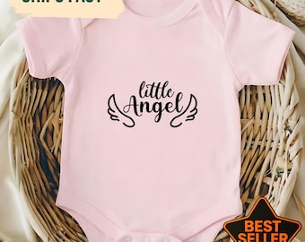 Body per neonato con la scritta "Piccolo angelo", dolce completino per il ritorno a casa del neonato, regalo per baby shower, regalo per battesimo, abbigliamento per neonato per la presentazione del neonato.