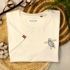 Turtle Embroidered T-shirt