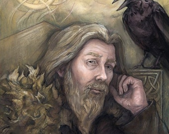 Könnte beinhalten: Illustration eines Mannes mit langen blonden Haaren und Bart, der einen dunklen Mantel mit Pelzkragen und einer dekorativen Brosche trägt. Ein Rabe sitzt in der Nähe, und zwei Raben fliegen im Hintergrund. Das Kunstwerk hat einen Vintage-Stil, handgezeichnet.
