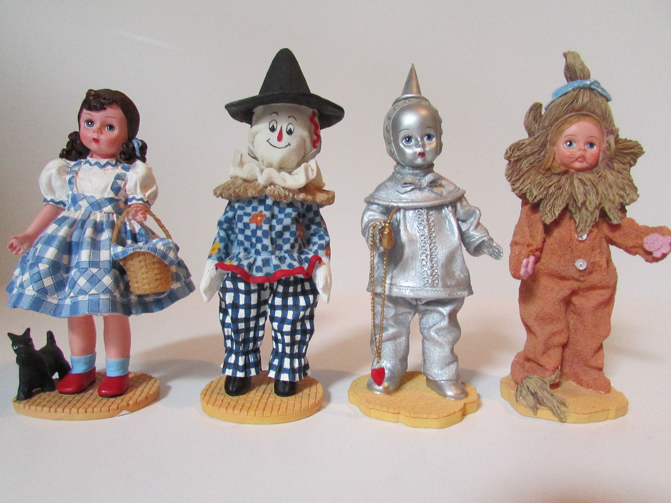 Wizard of Oz, Madame Alexander Figurines set of 4 Featuring