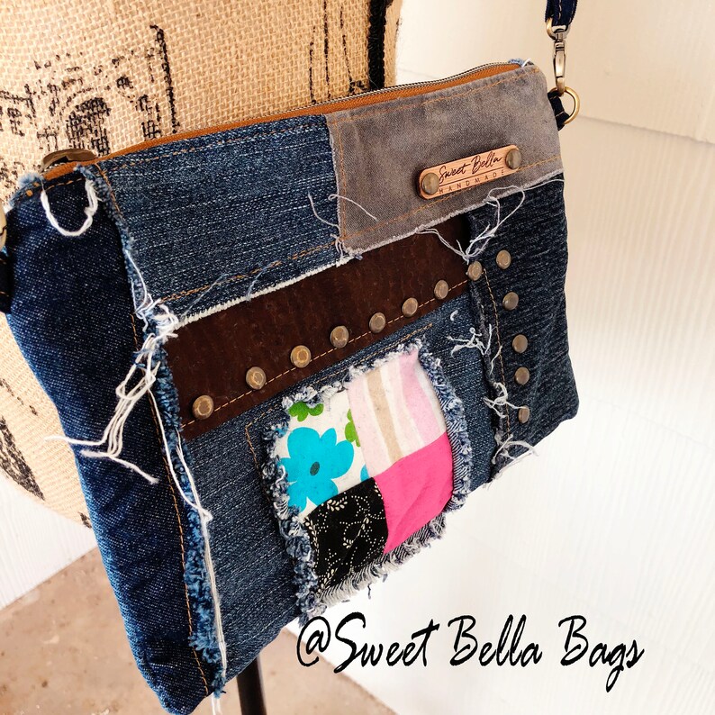 The Arizona Crossbody