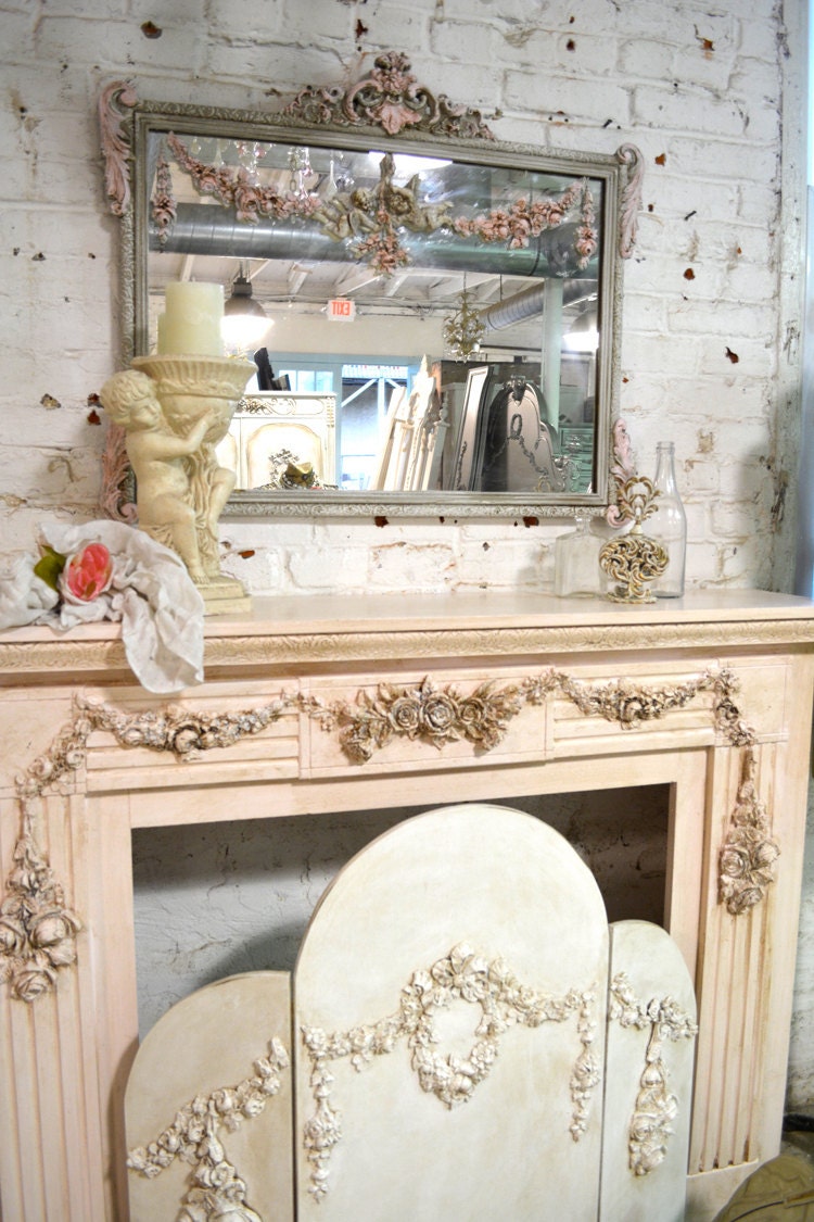 Painted Cottage Shabby Chic Pantalla de la Chimenea | Etsy