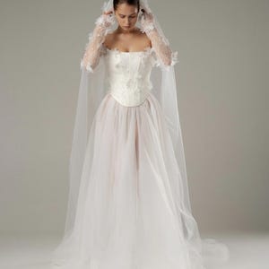 Minimalist corset silk floral tulle skirt wedding dress,A-line princess wedding Gown,off shoulder beach boho wedding dress