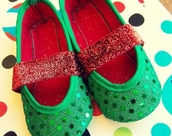 Baby Christmas Shoes, green sparkle Christmas Shoes, Red and Green Baby Shoes, Toddler holiday Shoes, Holiday crib Shoes, sparkle baby shoes
