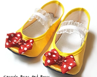 Gelbe Mouse Play Hausschuhe (Größen 1 - 12) MESSEN Sie bitte den Fuß Ihres Kindes