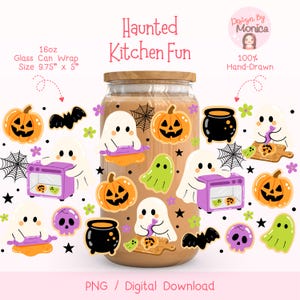 Puede incluir: Un envoltorio de vidrio con temática de Halloween. El diseño incluye calabazas, fantasmas, murciélagos, calderos y un horno morado. Se muestra el texto "Haunted Kitchen Fun". El envoltorio mide 24.77 cm x 12.7 cm.