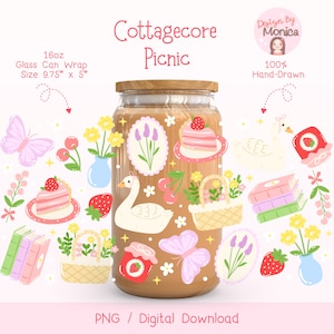 Puede incluir: Una descarga digital de un diseño temático de picnic cottagecore para una envoltura de lata de vidrio de 473 ml. El diseño presenta un cisne blanco, una cesta de flores, una pila de libros, un tarro de mermelada, una mariposa, un pastel, un jarrón de flores y un cisne. El diseño está dibujado a mano y es perfecto para una estética cottagecore.