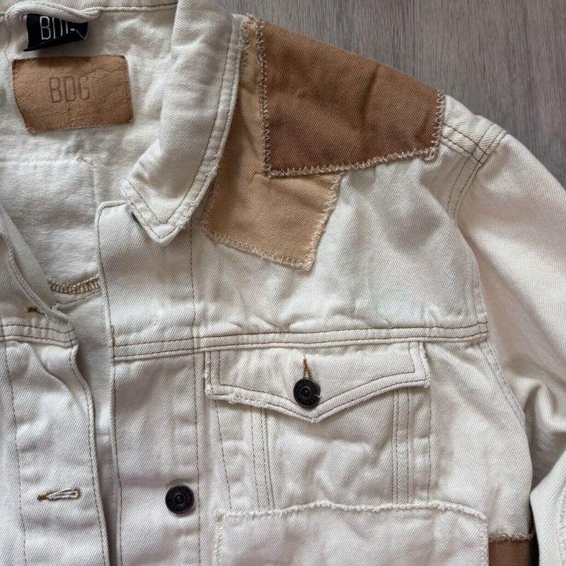 Urban Outfitters BDG Adult/Women’s Patchwork White Denim Jean Jacket L image 6