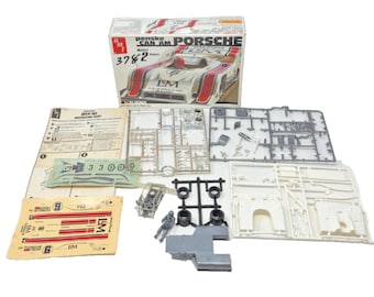 AMT 2050 Penske Can Am Porsche 1/32 Unassembled Model Kit Parts 1979 England