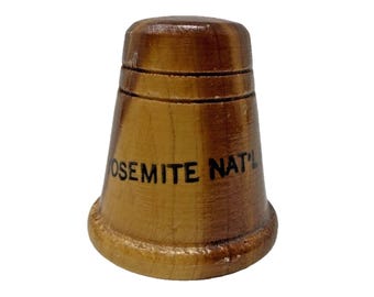 Vintage Wooden Thimble Yosemite Nat’l Park CA 1988 Souvenir 1.25”