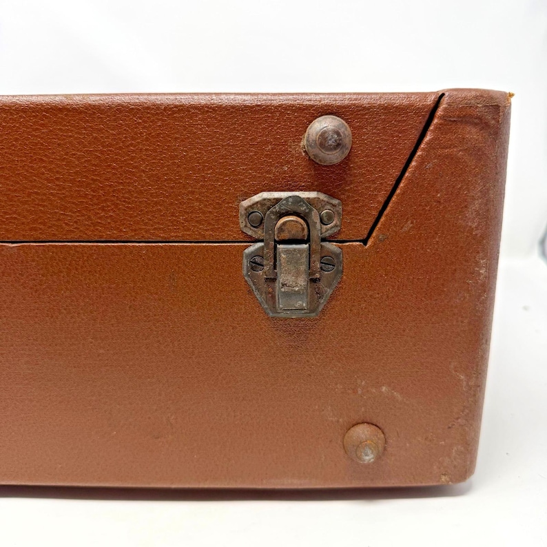 Vintage Emerson Modell 521 Tragbarer Plattenspieler Röhre Plattenspieler Teile Siehe Video Bild 18