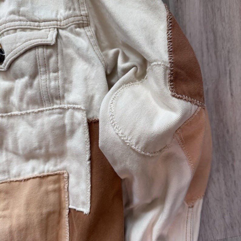 Urban Outfitters BDG Adult/Women’s Patchwork White Denim Jean Jacket L image 7