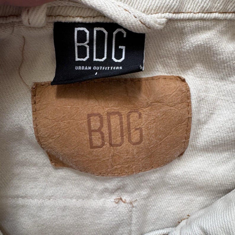 Urban Outfitters BDG Adult/Women’s Patchwork White Denim Jean Jacket L image 3