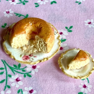 ミニチュア キャトル クォーツ à l'échelle 1:12、ガトー ブント シンプル à l'ancienne pour maison de poupée