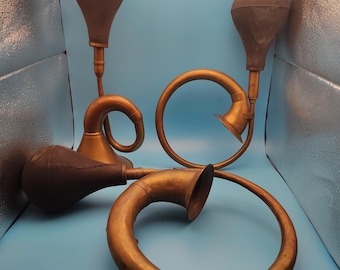 Set of 3 Vintage Brass Car Horns | Antique Bulb Squeeze Horns with Original Rubber Bulbs | Automotive Garage Man Cave Decor Collectibles