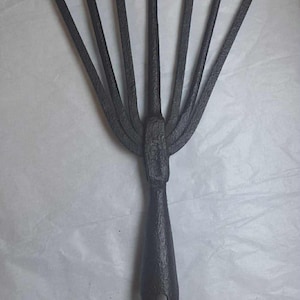 Eel Spear – Hand-Forged Iron – 7 Tine Fishing Tool – 1700s to Early 1800s