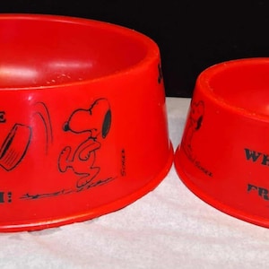 Vintage 1958 Peanuts Snoopy Pet Food Bowls: Rare Collectible Set