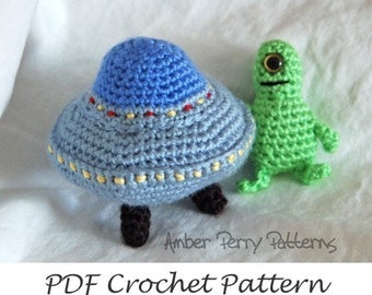 PDF Pattern - Amigurumi Flying Saucer and Martians