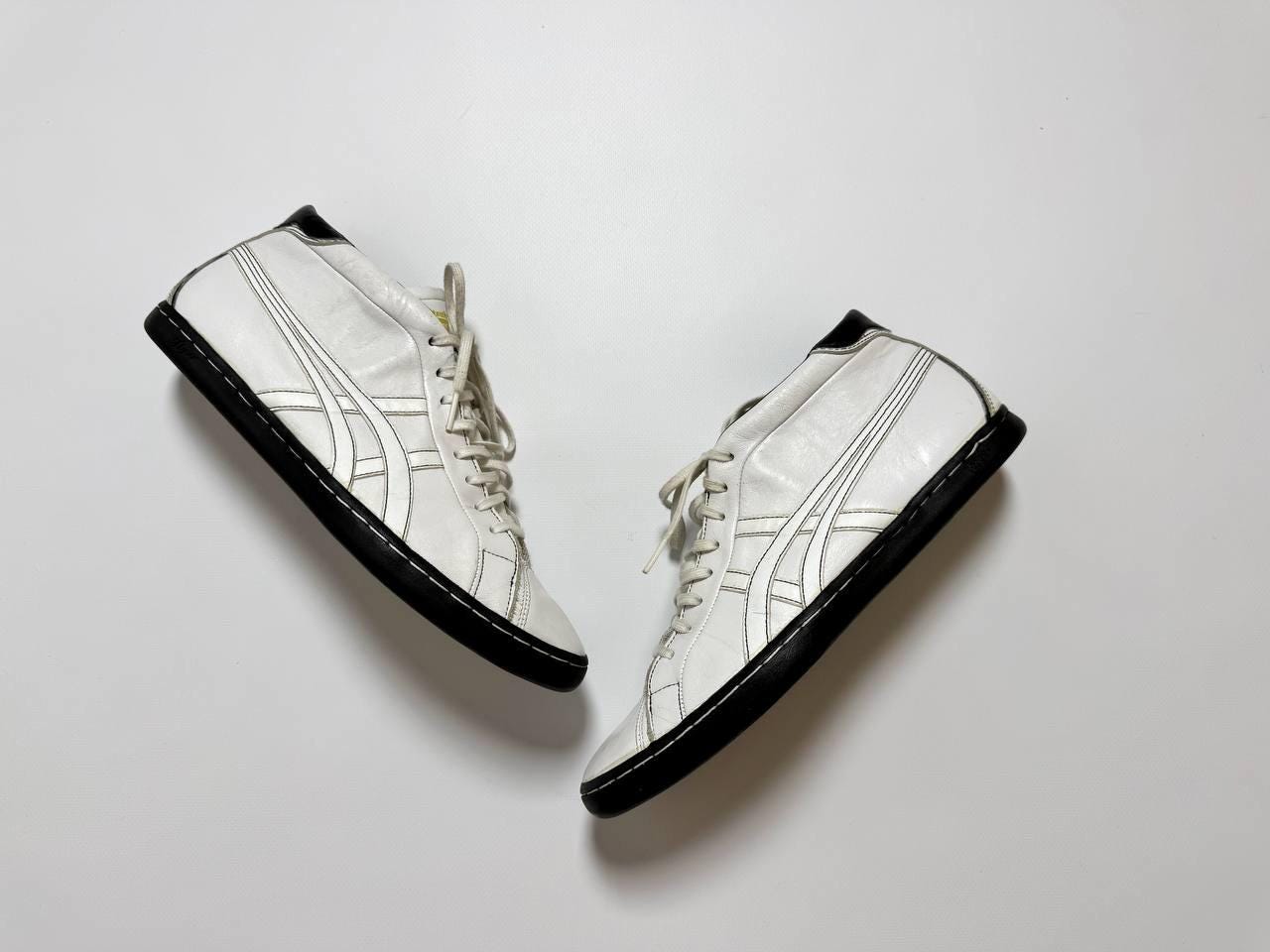 adidas gazelle silver green womens Onitsuka Tiger Unisex Mexico 66 SD 'Metallic Series' Metropolis / Cream Low  Top Sneakers main image 1