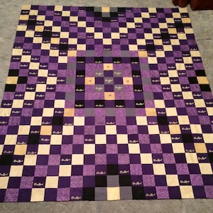 Custom Crown Royal Quilt, Custom Quilts made with Crown Royal Bags, Purple and Gold Quilt, Crown Quilt image 6