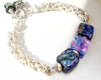 Colorful Chainmaille Bracelet, Sara Creekmore Art Glass, Bold Statement Bracelet, Dichroic. Sterling Bangle