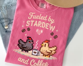 Camiseta de café de Stardew, camiseta gamer de estilo cottagecore, acogedora camiseta de juego con estética de pollo pixelado, mercancía de Stardew Valley Farm.