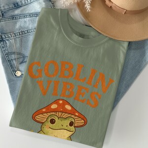 Retro Goblin Vibes Shirt, Cute Frog Graphic Tee, Mushroom Theme, Trendy Aesthetic, Casual Geeky Fashion, Fun Novelty Gift Idea