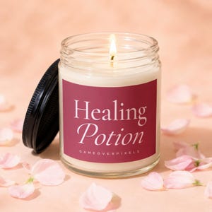 DND Healing Potion Gaming Soy Candle Funny DND Candle Gamer Christmas Gift Game Night Dungeon Master Gift Fantasy Candle Gamer Gift For Him
