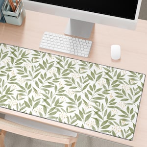 Green Leaf Botanical XXL Mouse Pad Minimalist Nature Desk Mat Aesthetic Office Decor Large Workspace Pad for Plant Lovers and Eco Style