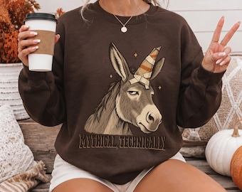Comfort Colors® Mythical Technically Shirt – Lustiges, sarkastisches Shirt mit sarkastischem Spruch – Trendiges Geschenk mit Sarkasmus – Humorvolles Shirt für Freunde