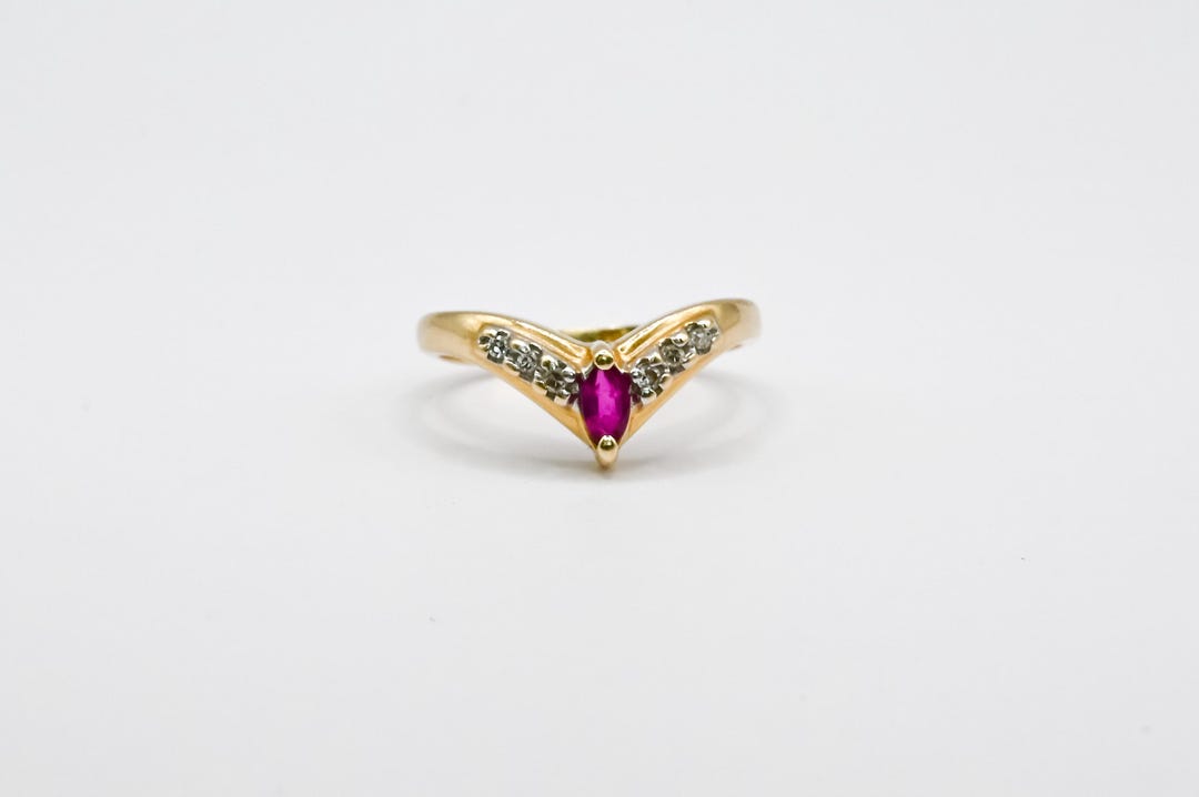 Vintage 14K Yellow Gold Ruby Diamond Chevron Ring – July Birthstone - Etsy