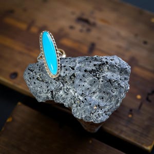 Vintage Sterling silver and turquoise ring