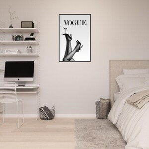 Ingelijste poster Vogue Legs Fashion – Chique, minimalistische muurdecoratie afbeelding 3