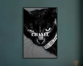Luxe zwarte kat ingelijste poster | Op Chanel geïnspireerde modekunst | Fierce Eyes diamanten kraagdecor
