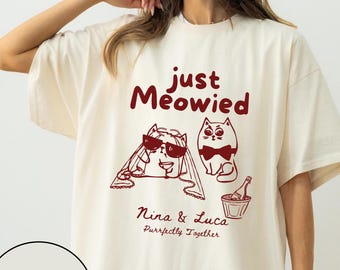猫好きのための独身最後のパーティーTシャツ、面白い猫好き花嫁Tシャツ、パーソナライズされた独身パーティーギフト、猫好きのための結婚式Tシャツ、結婚式用猫Tシャツ