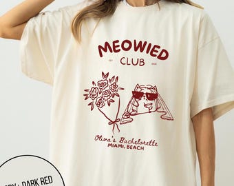 Maglietta per addio al nubilato "Getting Meowied", maglietta divertente a tema gatti per la sposa, regalo personalizzato per addio al nubilato, maglietta per matrimonio per amanti dei gatti, maglietta per la festa nuziale