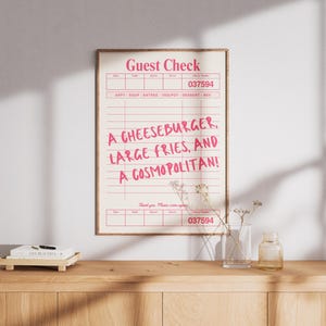 Carrie Bradshaw "Cheeseburger Cosmopolitan" SATC-tryck: A3-poster med gästrutor (digital nedladdning) bild 1