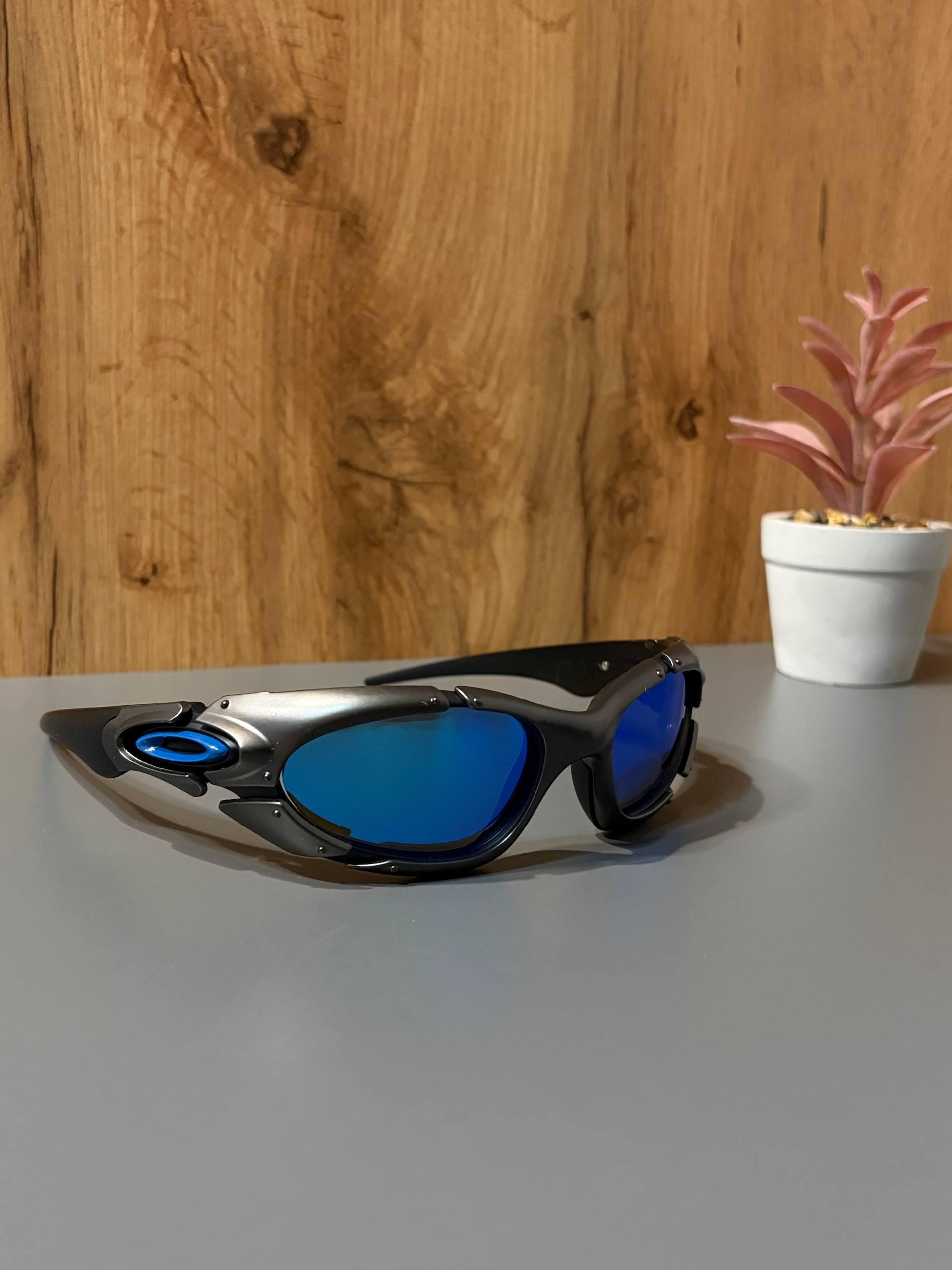 Oakley Plate: Silver Wrap Sunglasses W/ Blue Iridium Lens - Etsy