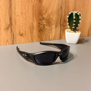 Oakley Straight Jacket Sunglasses - Etsy