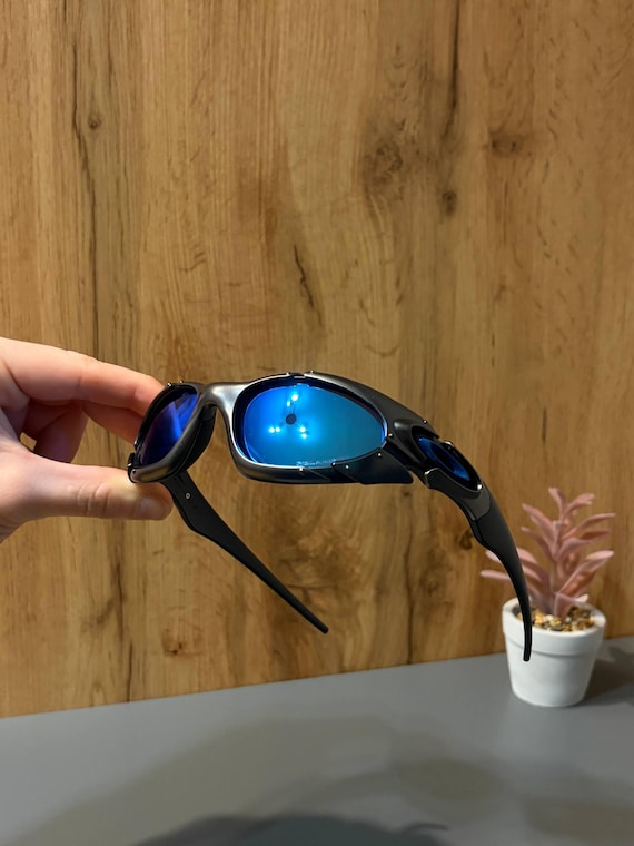 Oakley Plate: Silver Wrap Sunglasses W/ Blue Iridium Lens - Etsy