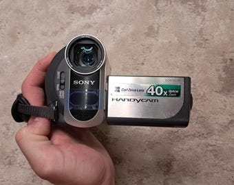 SONY MHS-PM1 未使用品 スナップカメラ　デジカメ Sony MHS-PM1 デジタルビデオカメラ | ビンテージ フリップ