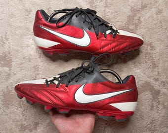 Футбольные бутсы Nike Total 90 T90 Shoot IV FG Vintage, размер 12 (США) и 11 (Великобритания)
