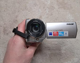 Sony Handycam DCR-SR68E Silver Video Digital Camcorder 60x Zoom 80GB HDD Y2k