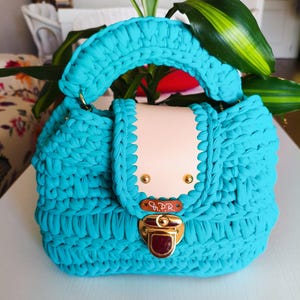 Bolso de crochet hecho a mano , bolso de ganchillo, bolso de mano,  accesorios, Onomástica, bolsa, color verde quirófano, cumpleaños