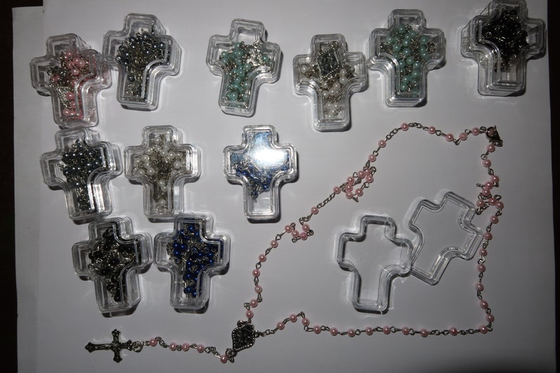 10 personalized rosary in a clear cross box party favors with initial letter on bags baby shower baptism Memorial First Communion Wedding